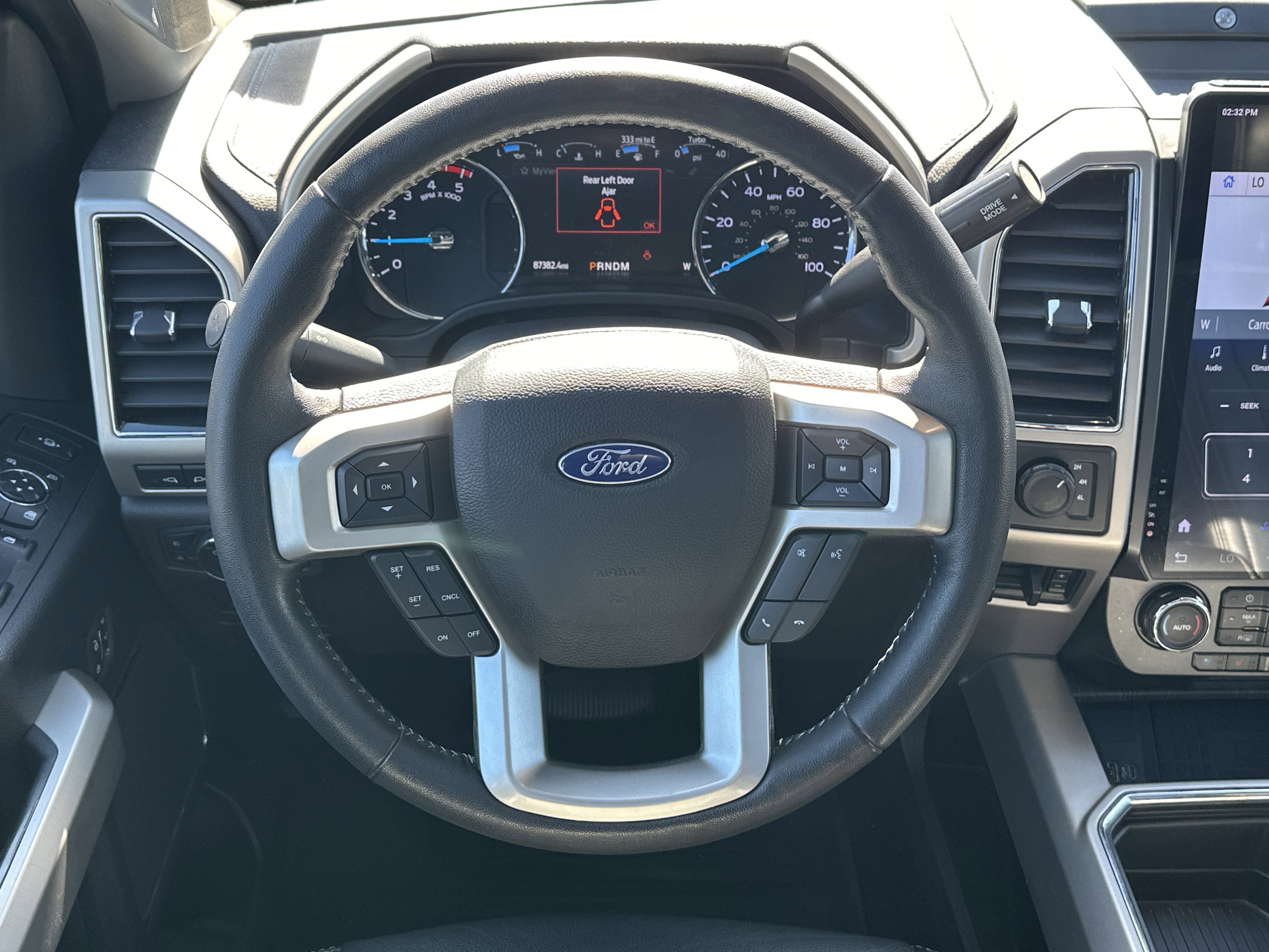 Used 2020 Ford F350 Lariat w/ Lariat Ultimate Package image 24