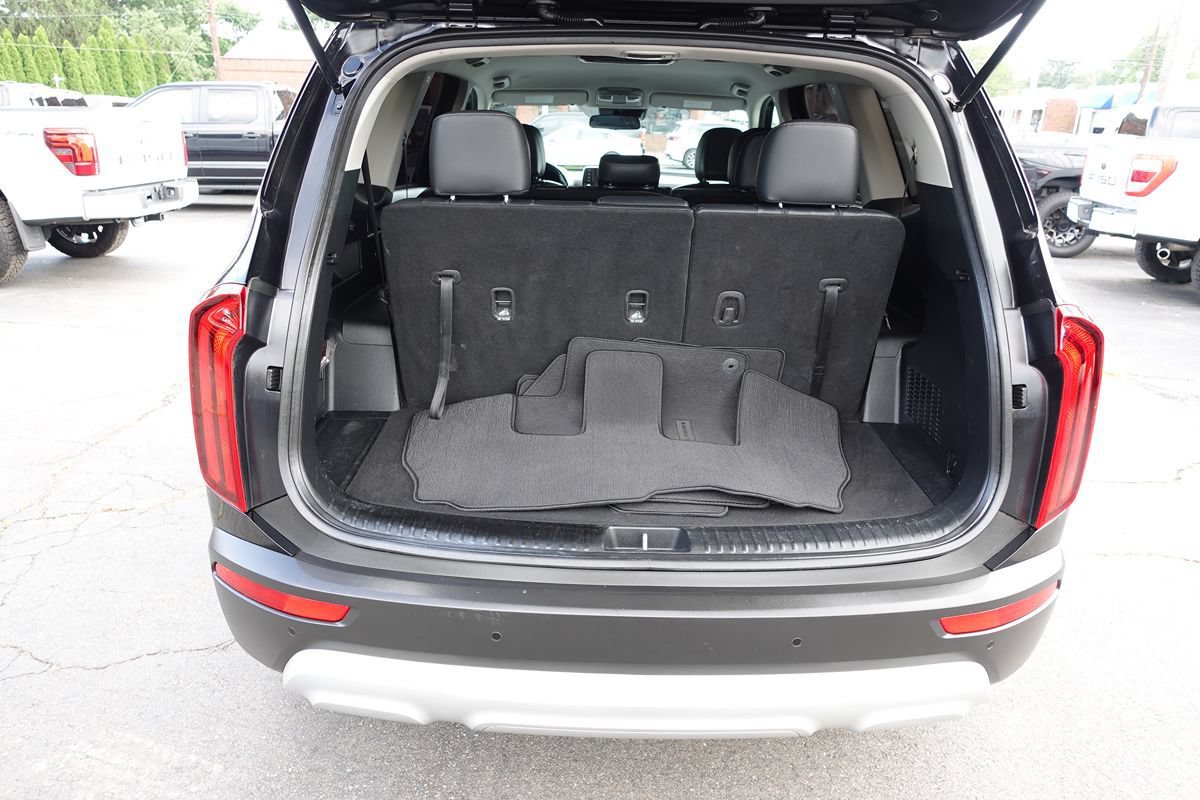 Used 2020 Kia Telluride LX AWD/4WD image 27