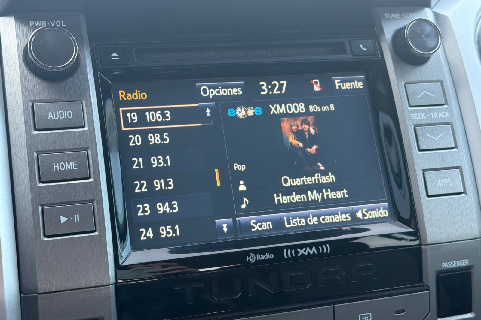 Used 2017 Toyota Tundra SR5 w/ SR5 Upgrade Package image 17