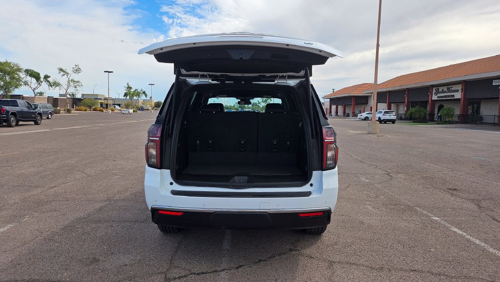 Used 2023 Chevrolet Tahoe LT RWD image 13