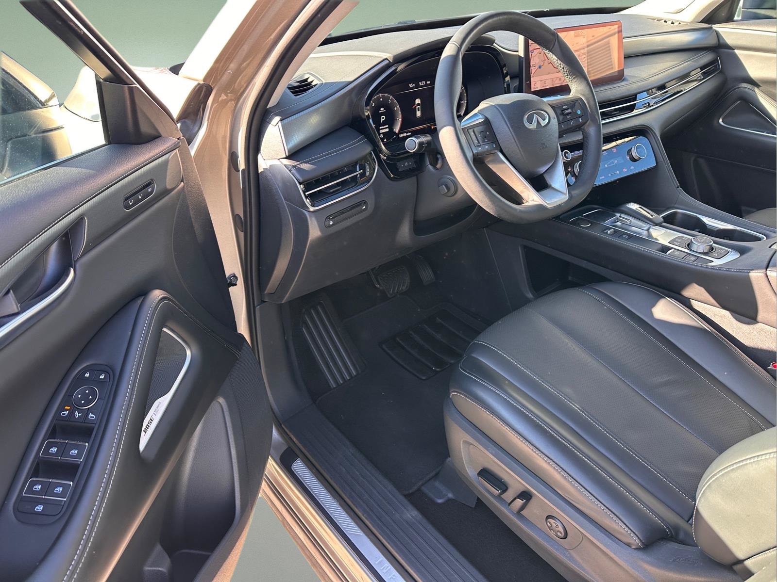 Certified 2023 INFINITI QX60 Luxe w/ Performance Audio Package FWD image 9