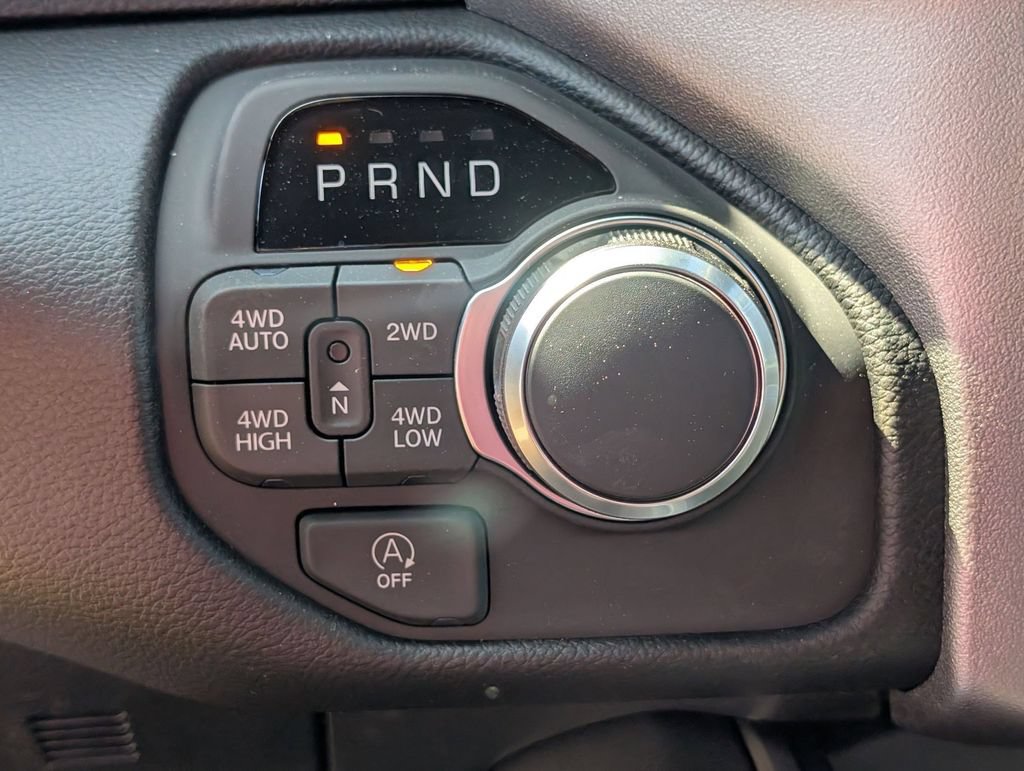 New 2026 RAM 1500 Big Horn AWD/4WD image 20