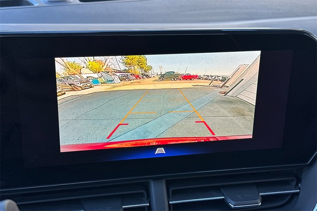 Used 2024 Chevrolet Trax ACTIV image 21