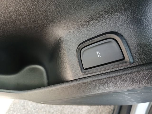 Used 2026 GMC Terrain Elevation w/ Elevation Premium Package AWD/4WD image 46