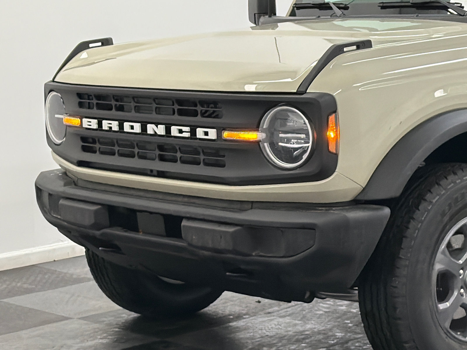New 2026 Ford Bronco Big Bend AWD/4WD image 2