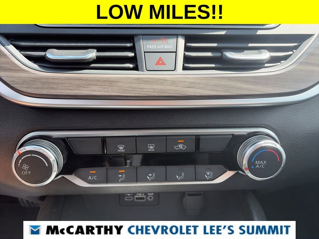 Used 2025 Nissan Altima 2.5 SV image 8