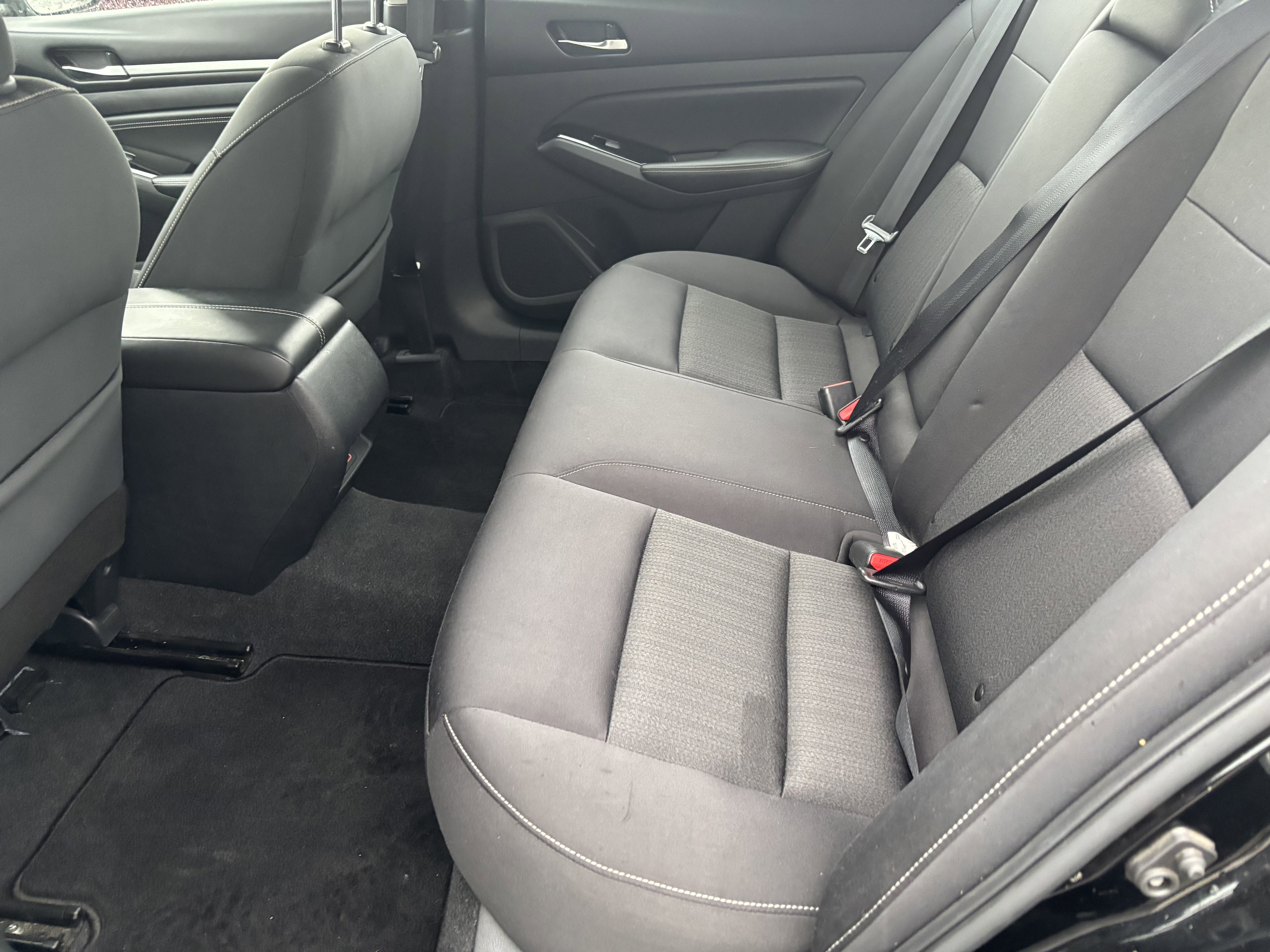 Used 2021 Nissan Altima 2.5 SV FWD image 21