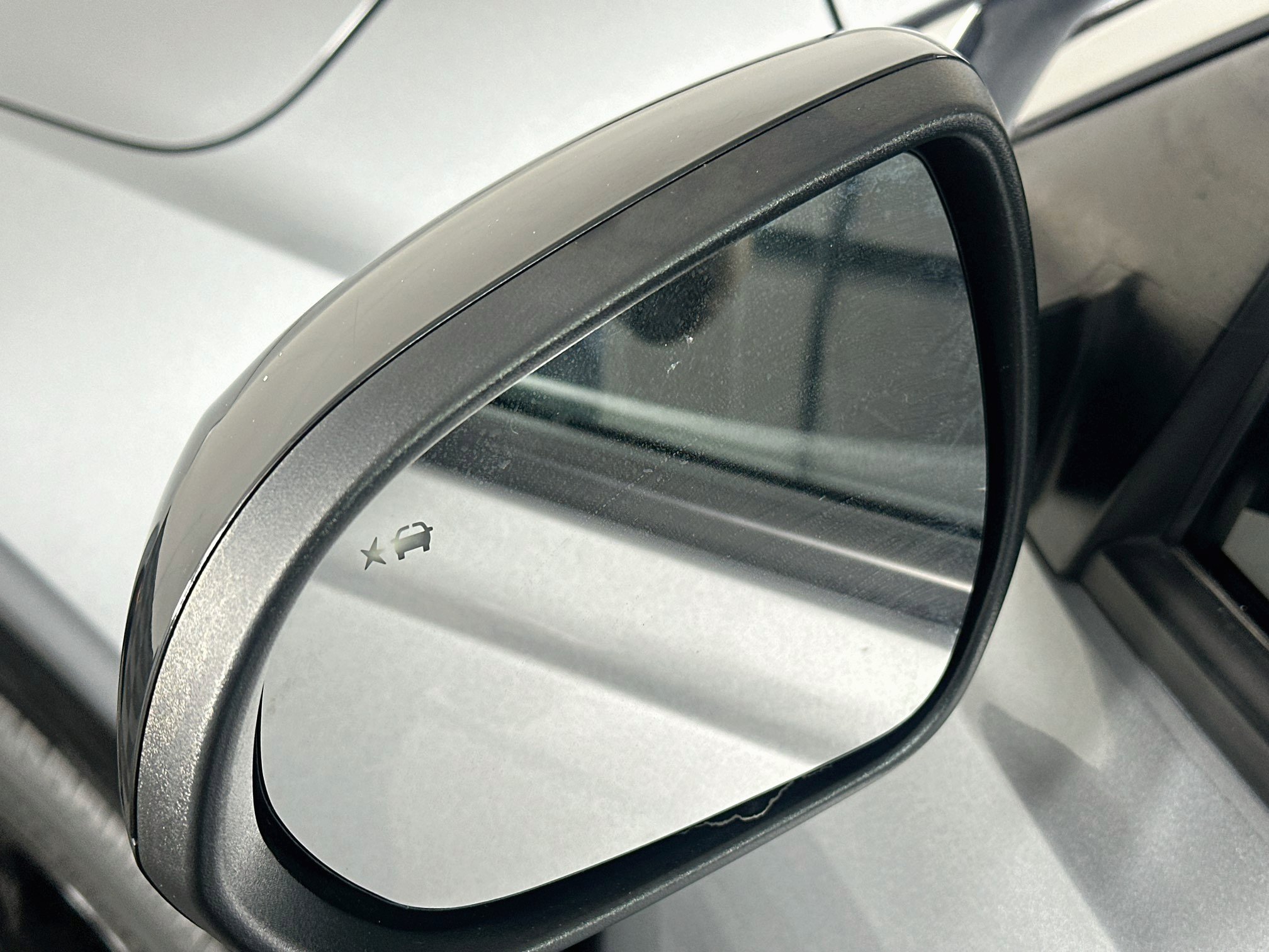 Used 2025 Buick Encore GX Sport Touring w/ Advanced Technology Package FWD image 16