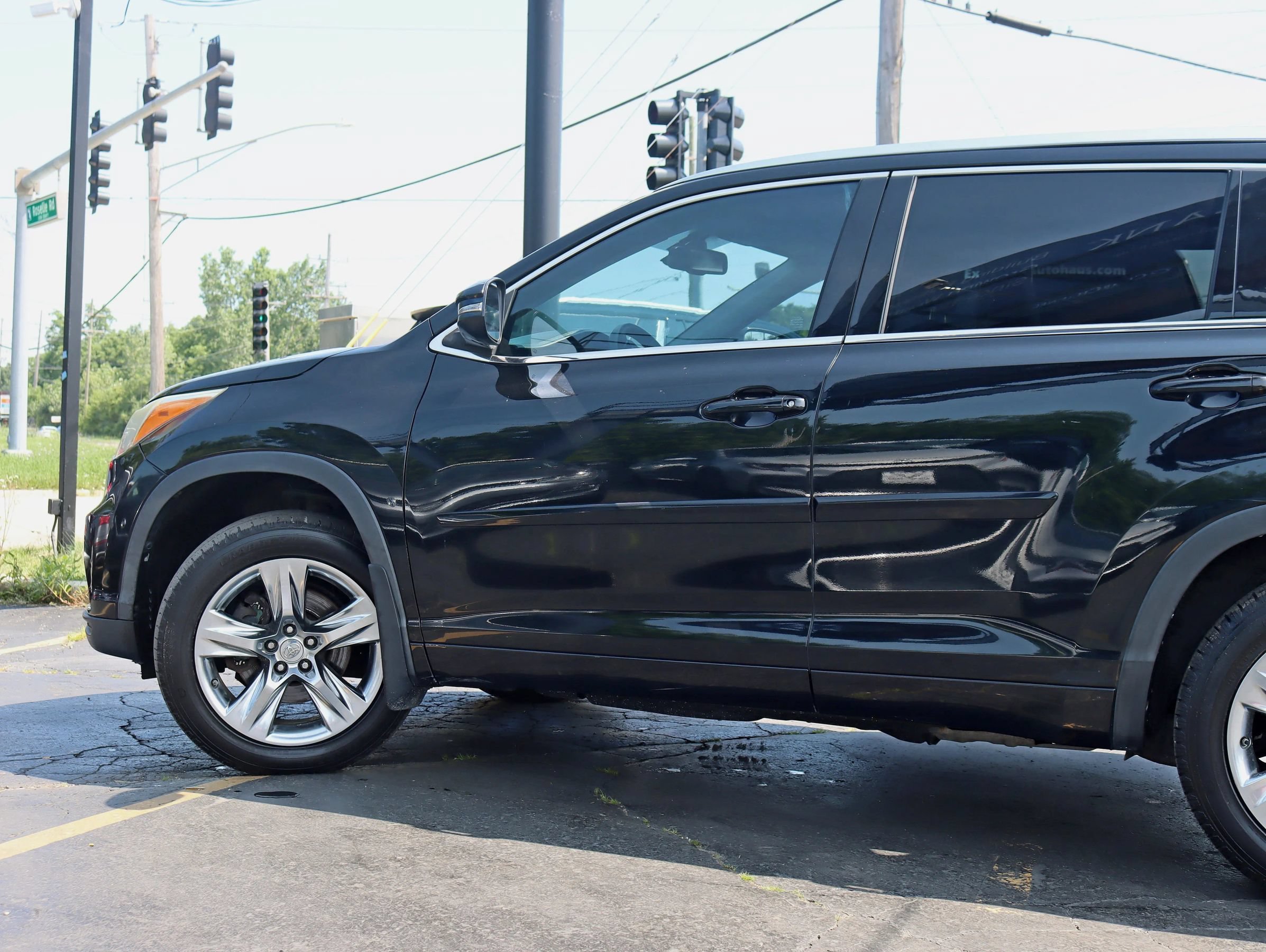 Used 2015 Toyota Highlander Limited Platinum AWD/4WD image 13
