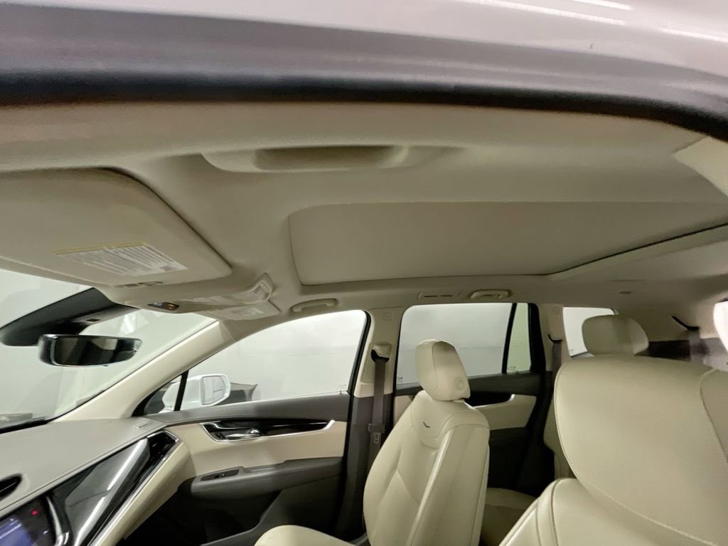 Used 2020 Cadillac XT6 Premium Luxury image 18