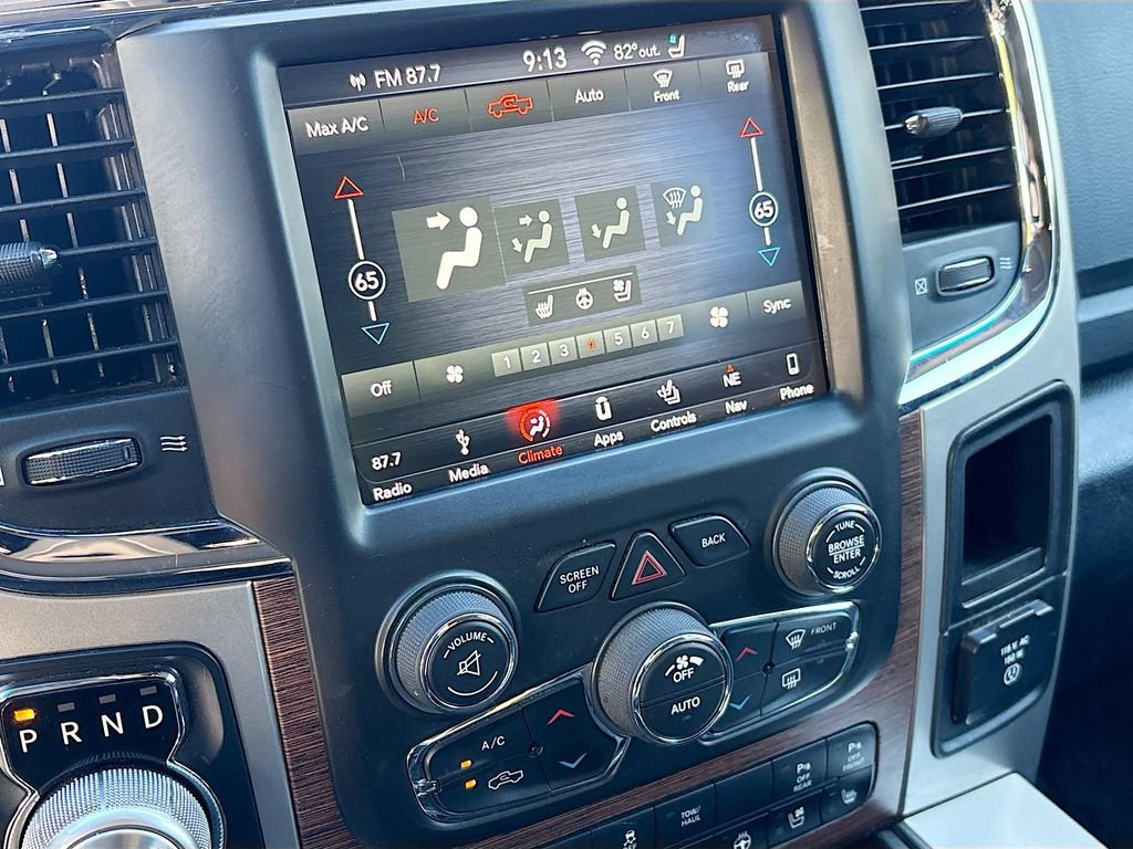 Used 2018 RAM 1500 Laramie w/ Convenience Group AWD/4WD image 16