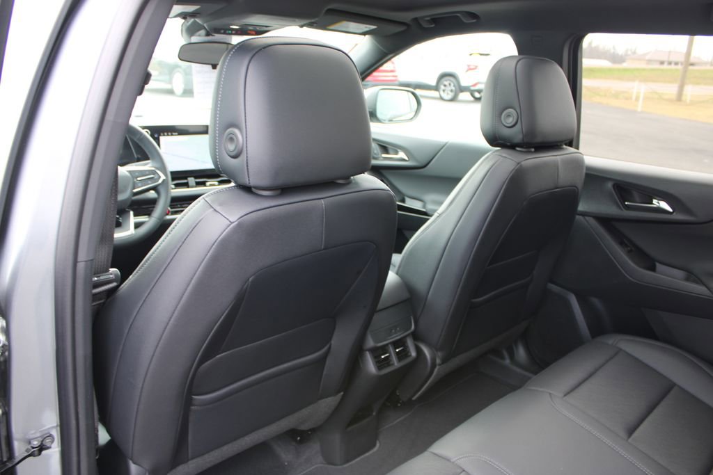 New 2026 Chevrolet Equinox LT image 25