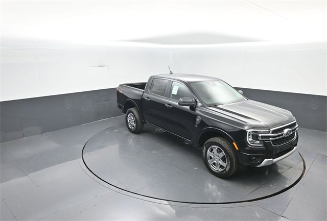 New 2025 Ford Ranger XLT w/ Equipment Group 301A High image 18