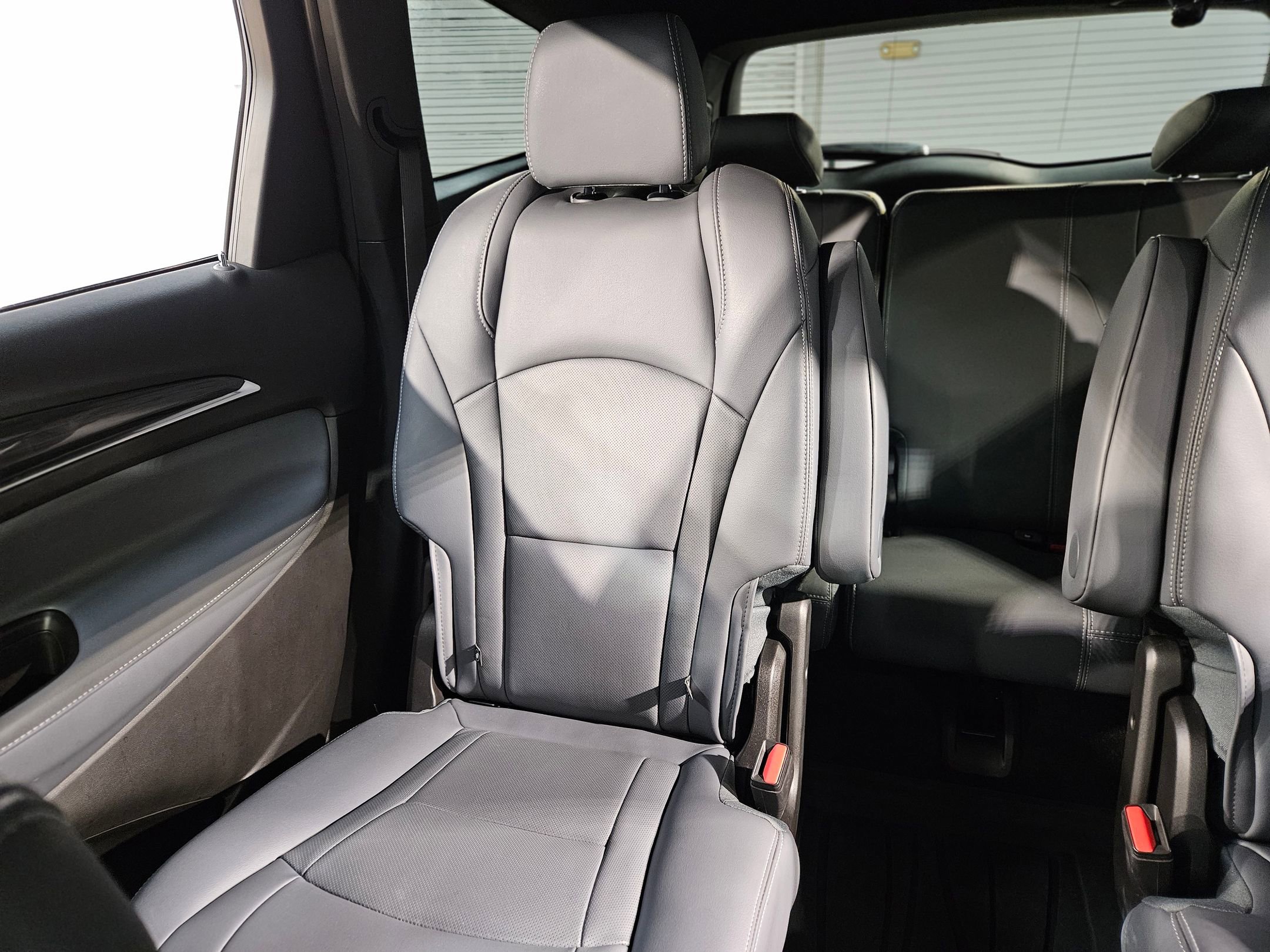 Used 2023 Buick Enclave Premium w/ Experience Buick Package image 12