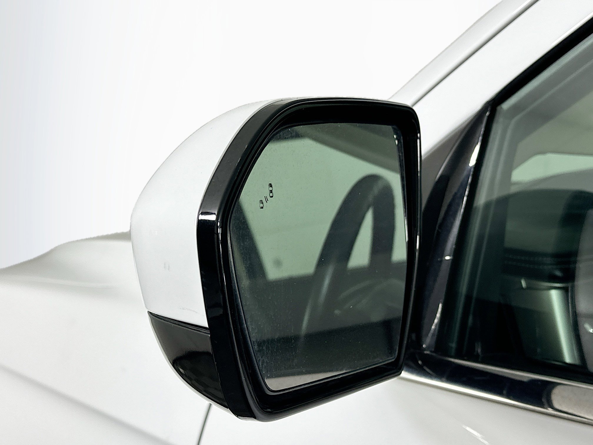 Used 2024 Ford Expedition Max XLT image 16