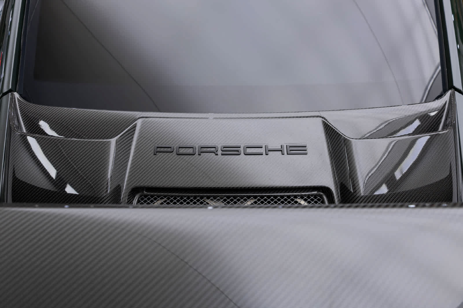 Used 2018 Porsche 911 GT2 RS RWD image 50