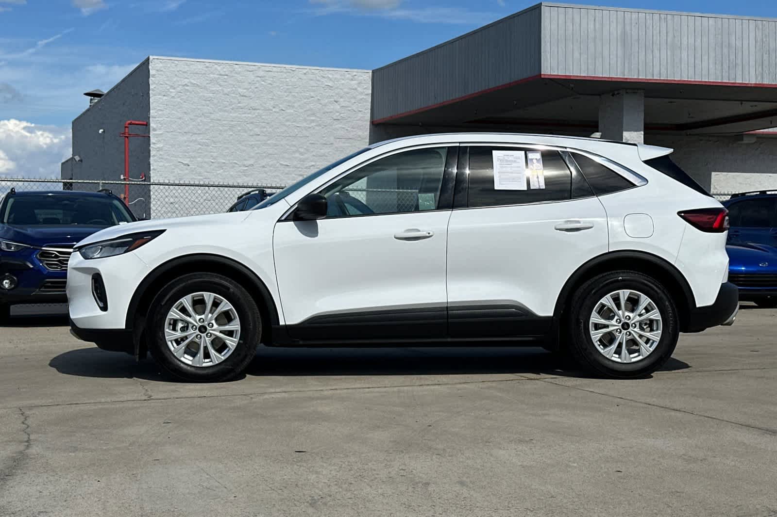 Used 2024 Ford Escape Active FWD image 6