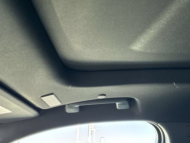 New 2026 GMC Acadia Elevation w/ Elevation Premium Package FWD image 18
