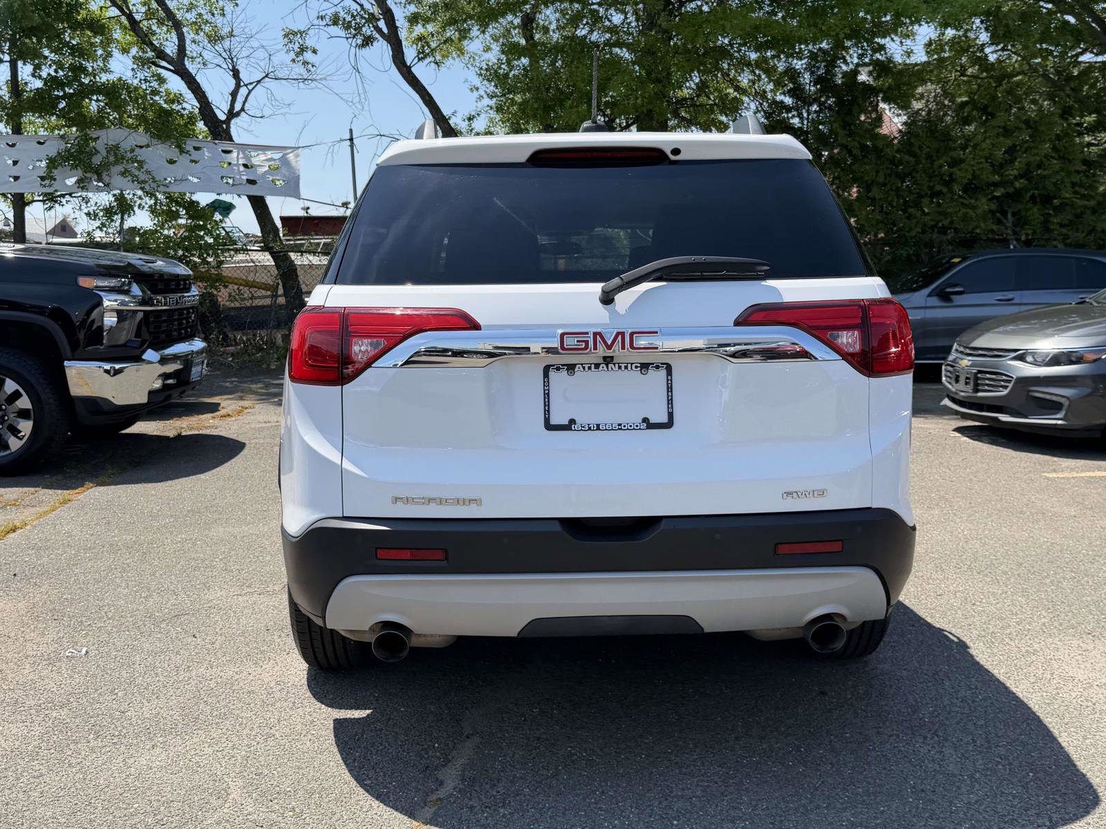 Used 2019 GMC Acadia SLE w/ Driver Alert Package I AWD/4WD image 6