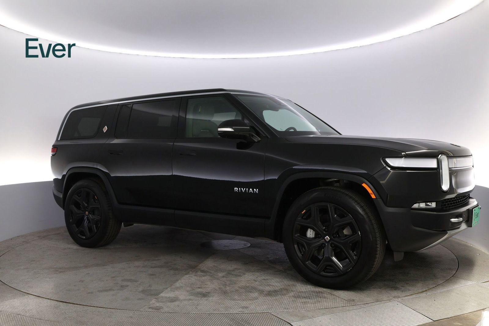 Used 2024 Rivian R1S Adventure image 14