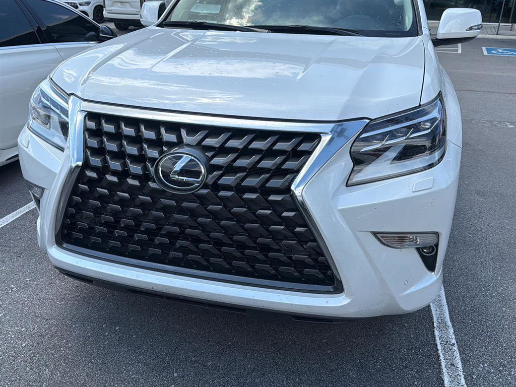 Used 2023 Lexus GX 460 Premium AWD/4WD image 2