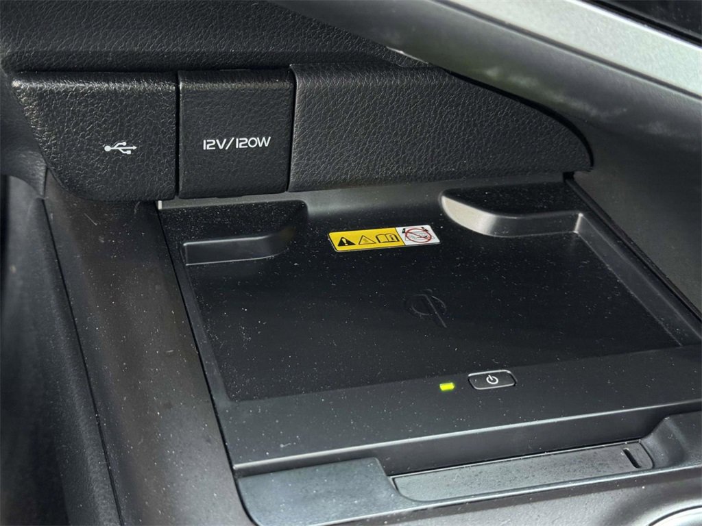 Used 2024 Toyota Camry XSE image 9