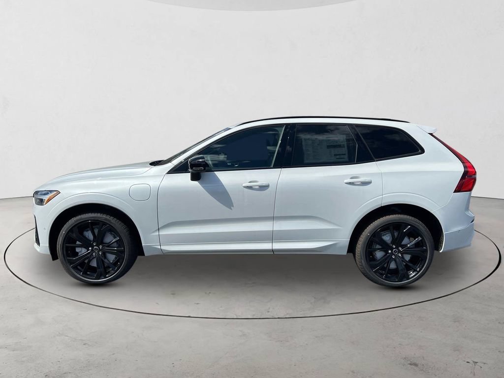 New 2026 Volvo XC60 T8 Ultra w/ Protection Package Premier AWD/4WD image 2