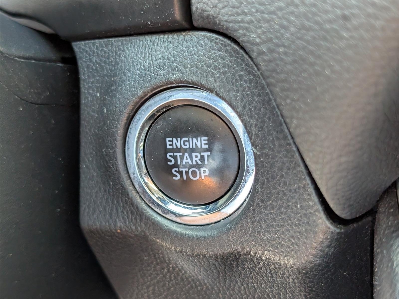 Used 2023 Toyota RAV4 XLE Premium AWD/4WD image 25