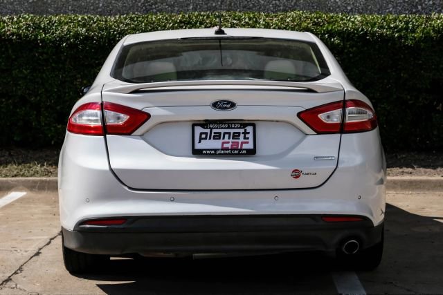 Used 2016 Ford Fusion SE w/ Equipment Group 502A image 13