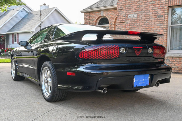 Used 2002 Pontiac Firebird Trans Am RWD image 6
