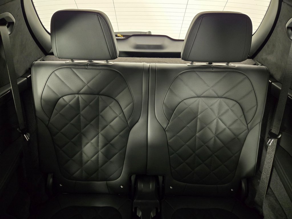 New 2026 BMW X7 xDrive40i w/ Executive Package image 19