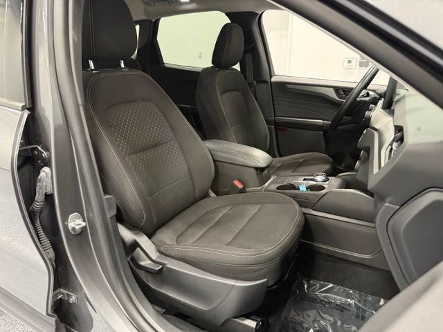 Certified 2024 Ford Escape Active AWD/4WD image 36
