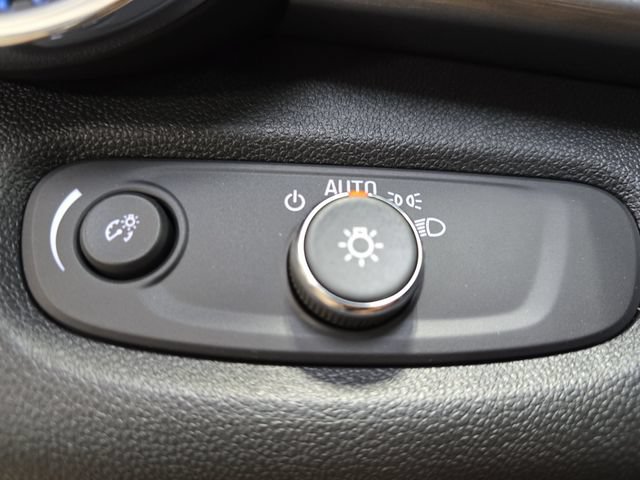 New 2026 Chevrolet Trax LT w/ Driver Confidence Package FWD image 27