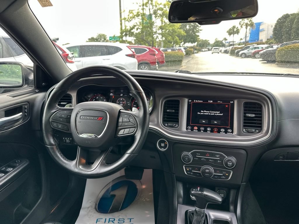Used 2021 Dodge Charger SXT w/ Plus Group AWD/4WD image 17