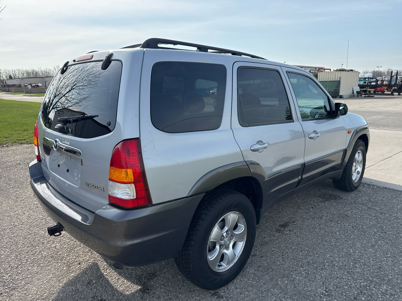 Used 2003 MAZDA Tribute LX image 5