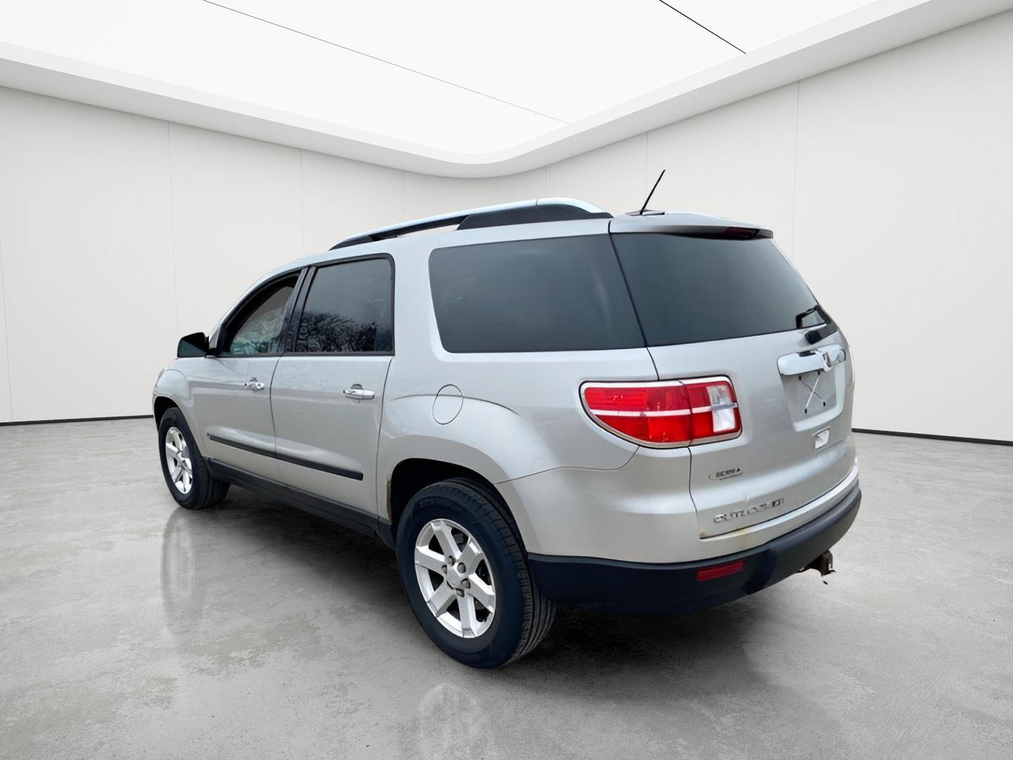 Used 2007 Saturn Outlook XE w/ Advanced Audio Pkg FWD image 19