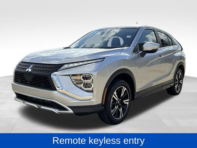 Used 2024 Mitsubishi Eclipse Cross SE image 3