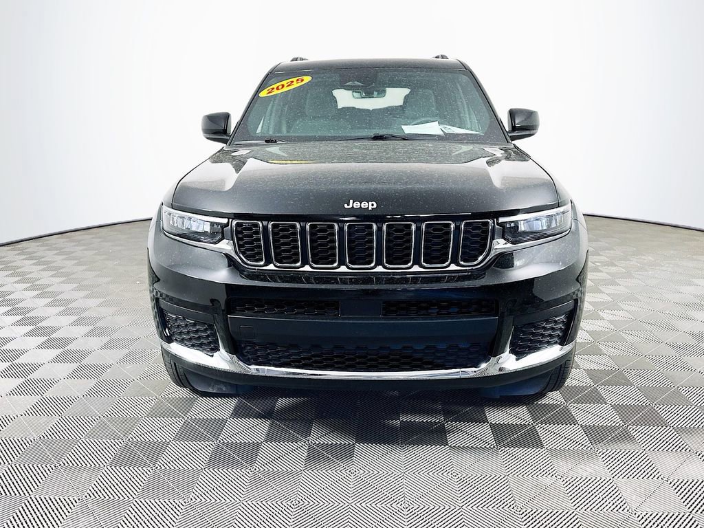 Certified 2025 Jeep Grand Cherokee L Laredo w/ Trailer Tow Package image 4