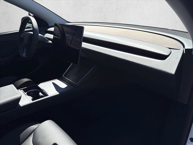 Used 2026 Tesla Model Y Performance AWD/4WD image 22
