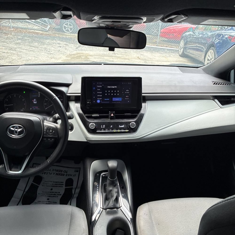 Used 2024 Toyota Corolla SE FWD image 13