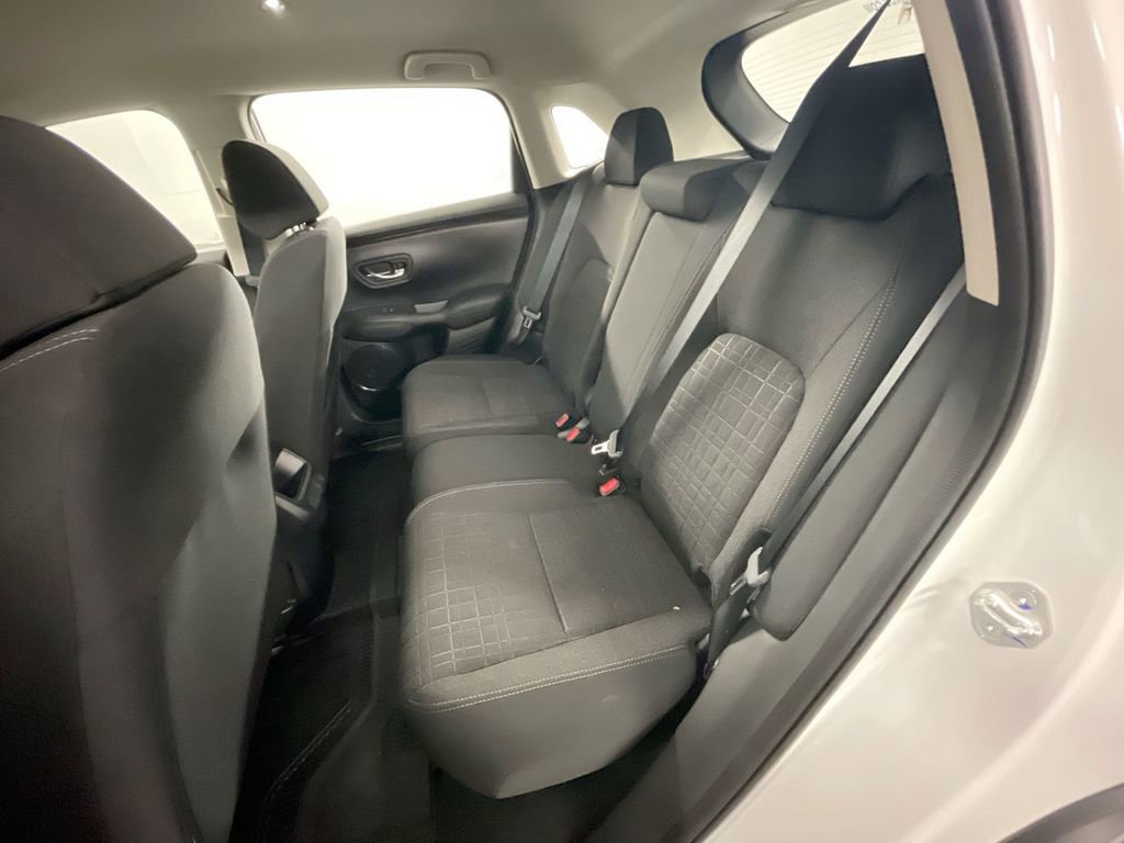 Used 2025 Honda HR-V LX image 22