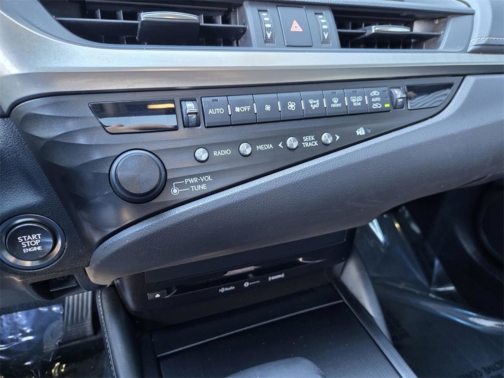 Used 2019 Lexus ES 350 image 22