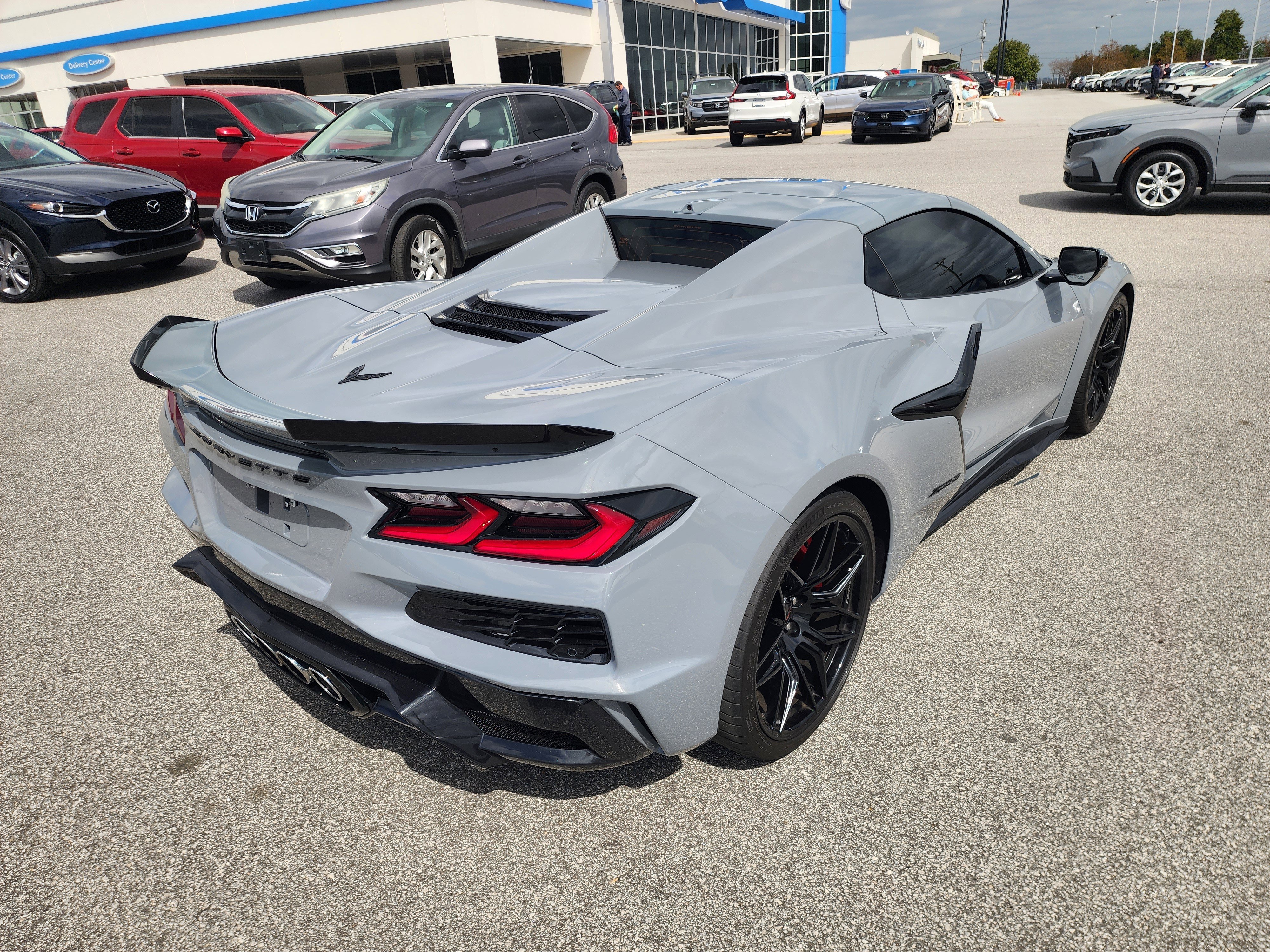 Used 2025 Chevrolet Corvette Z06 image 7