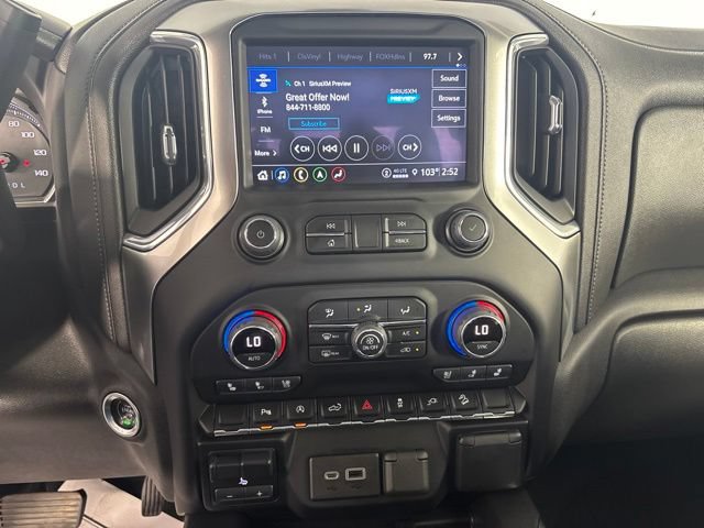 Used 2022 Chevrolet Silverado 1500 LTZ AWD/4WD image 5