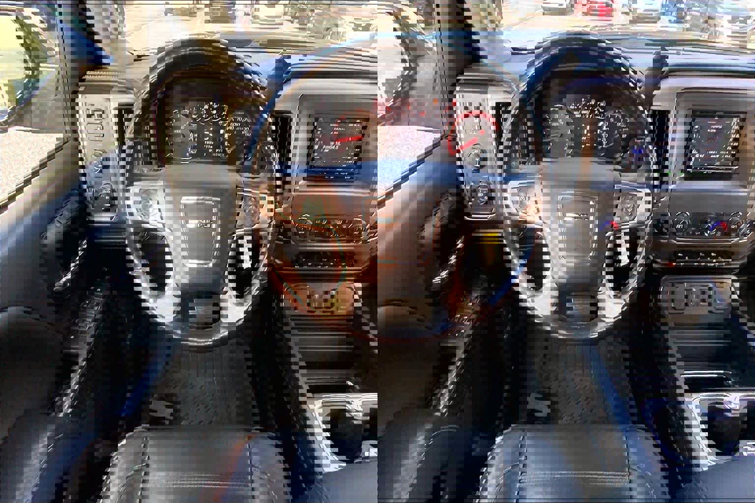 Used 2015 GMC Sierra 2500 Denali w/ Suspension Package, Off-Road image 6