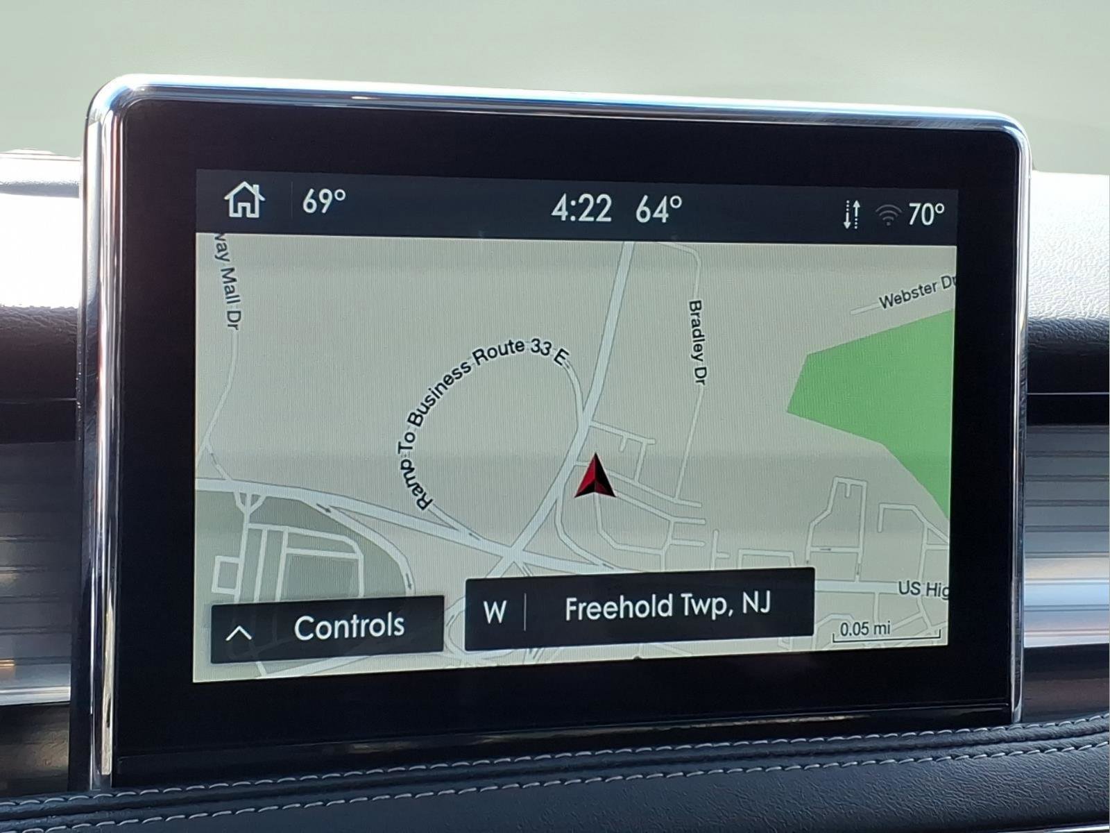 Used 2022 Lincoln Corsair AWD w/ Premium Package image 8