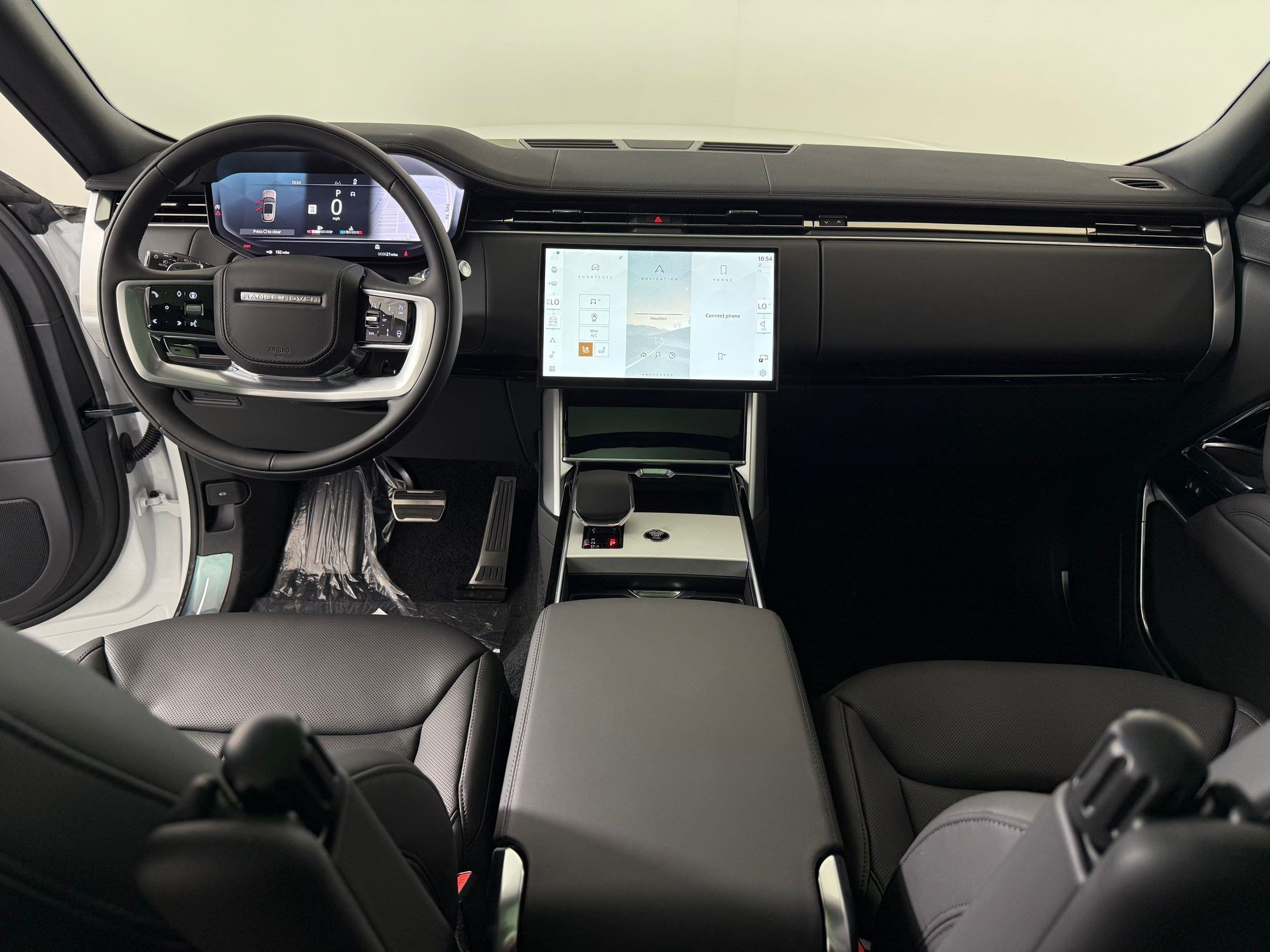 New 2026 Land Rover Range Rover Long Wheelbase SE AWD/4WD image 14