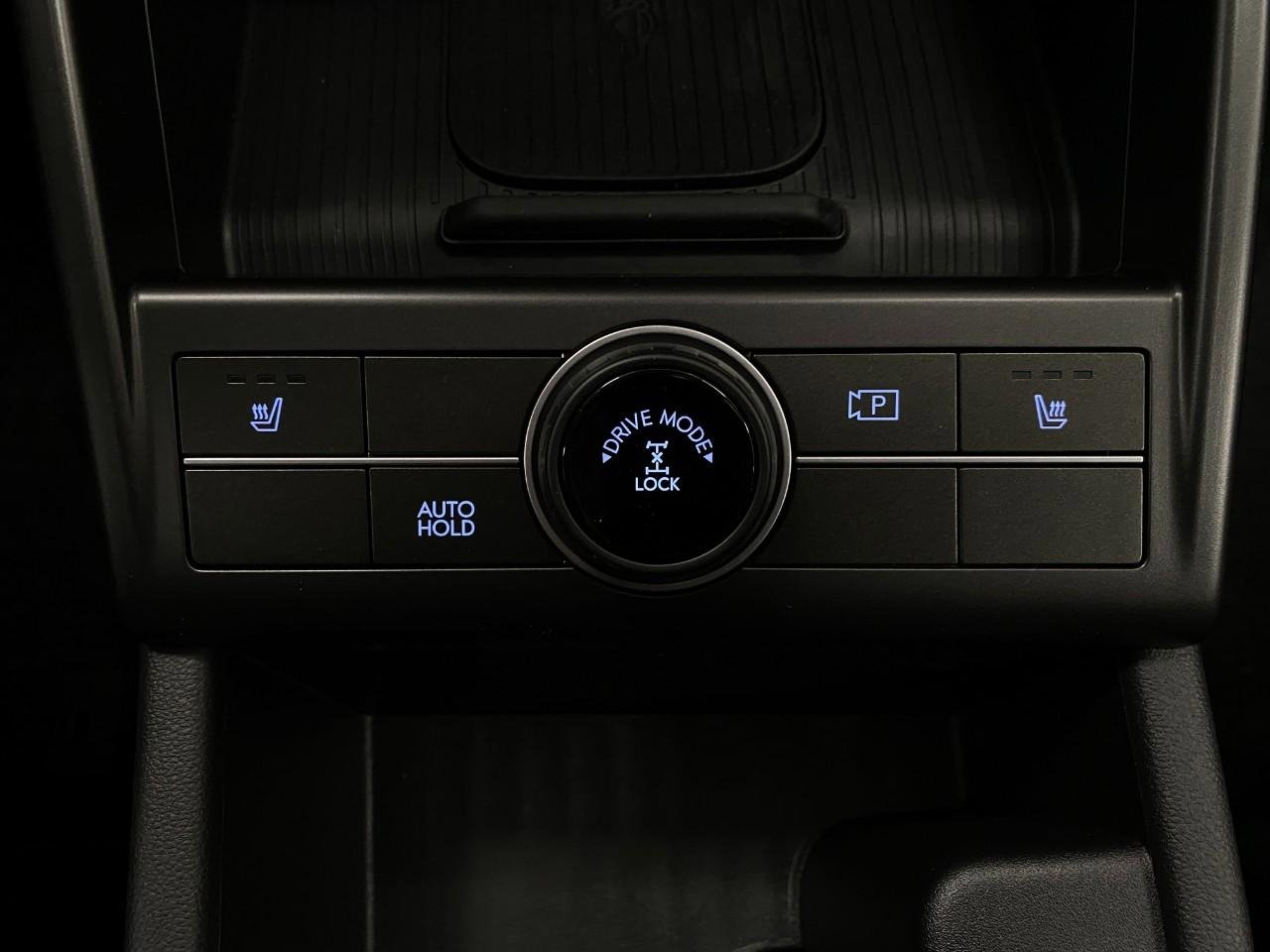 New 2026 Hyundai Kona SEL Premium image 26