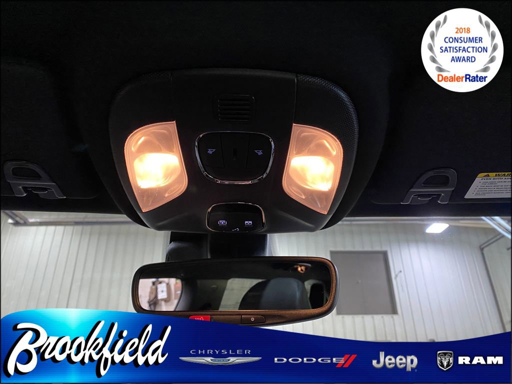 New 2025 Jeep Compass Limited w/ Sun and Sound Group image 29