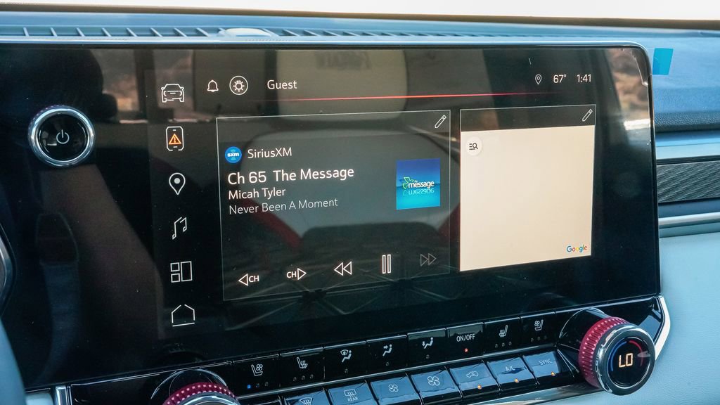 Used 2024 GMC Canyon AT4X w/ AT4X AEV Edition image 35